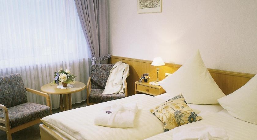 Tommes Gaestehaus Zur Muehle Schmallenberg Δωμάτιο φωτογραφία